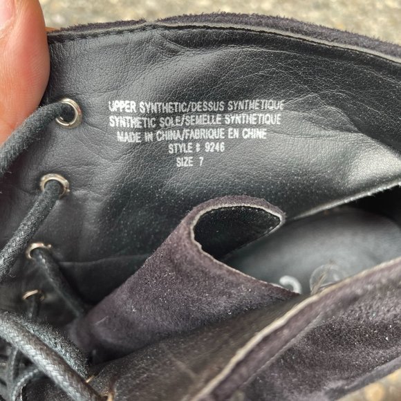 Loved, in Good Condition, Women's Club Couture Black Suede Booties Size 7 - Picture 7 of 7